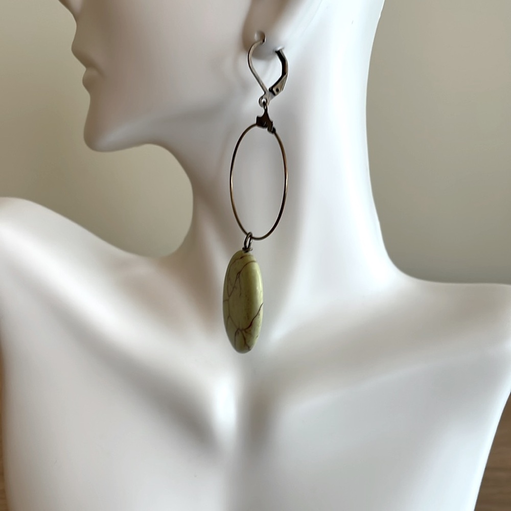 HAND CRAFTED PIERCED HOOP EARRINGS Green Brown Antiqued Brass Dangles Drops Hoop - Picture 6 of 14